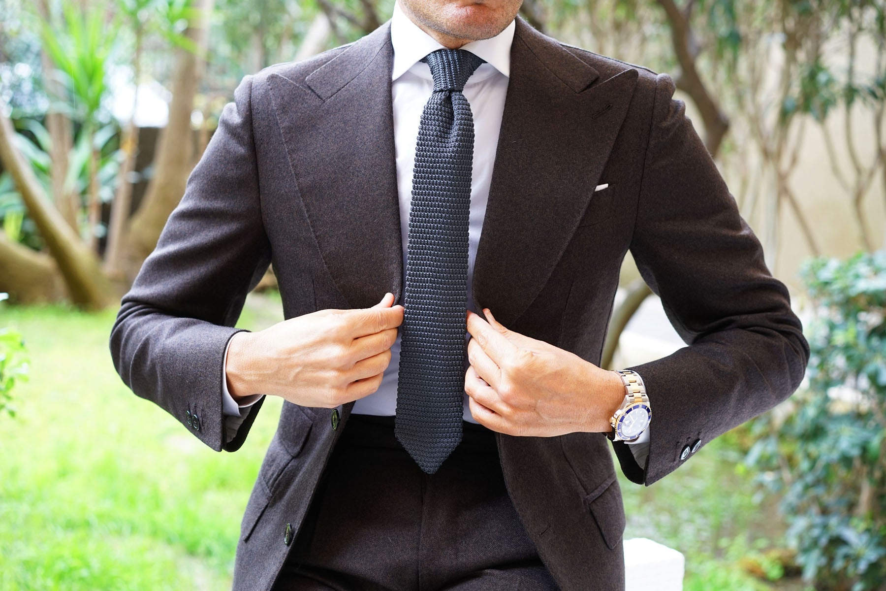 Dark Grey Pointed Knitted Tie