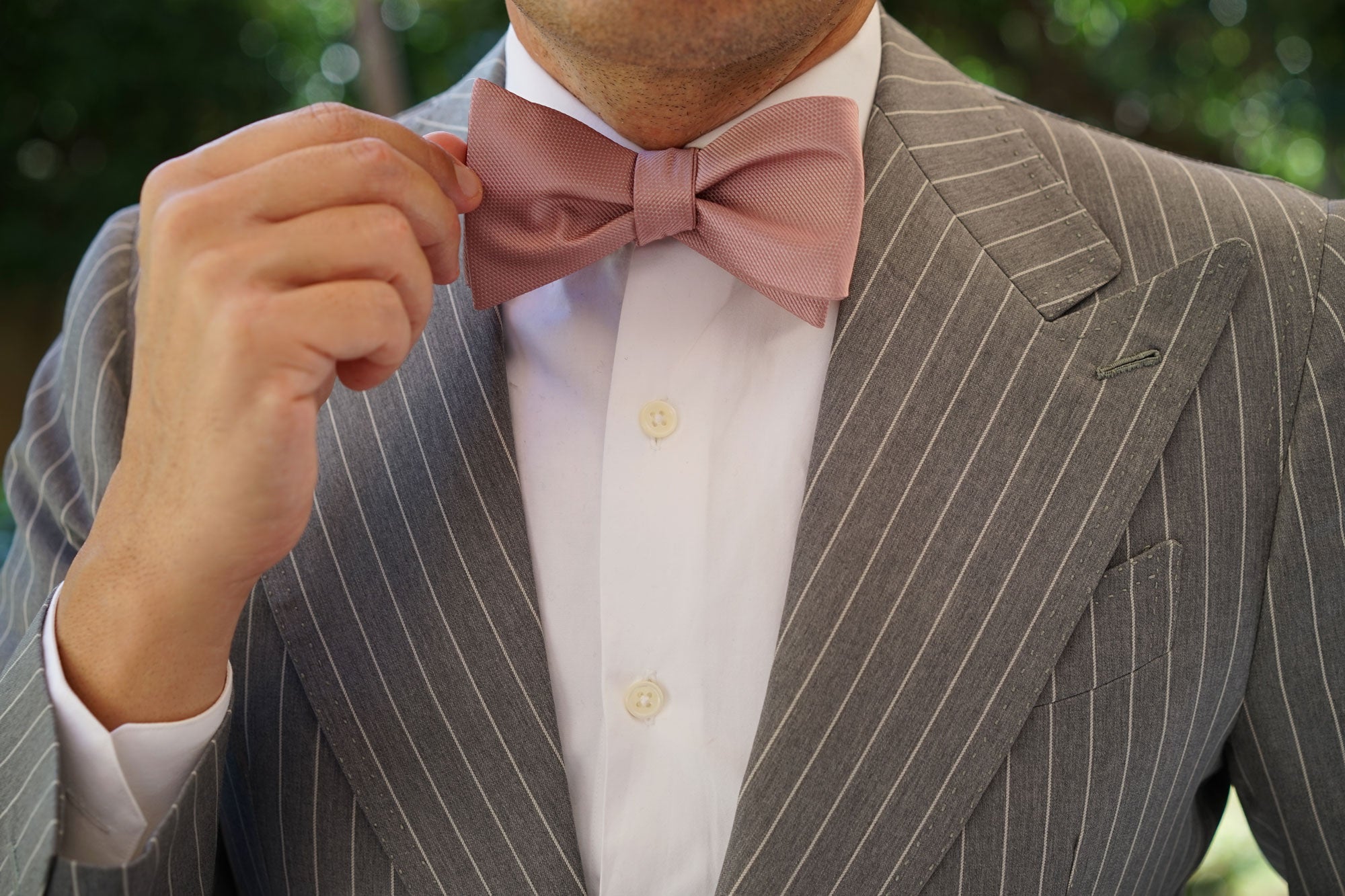 Dusty Mauve Quartz Weave Self Bow Tie