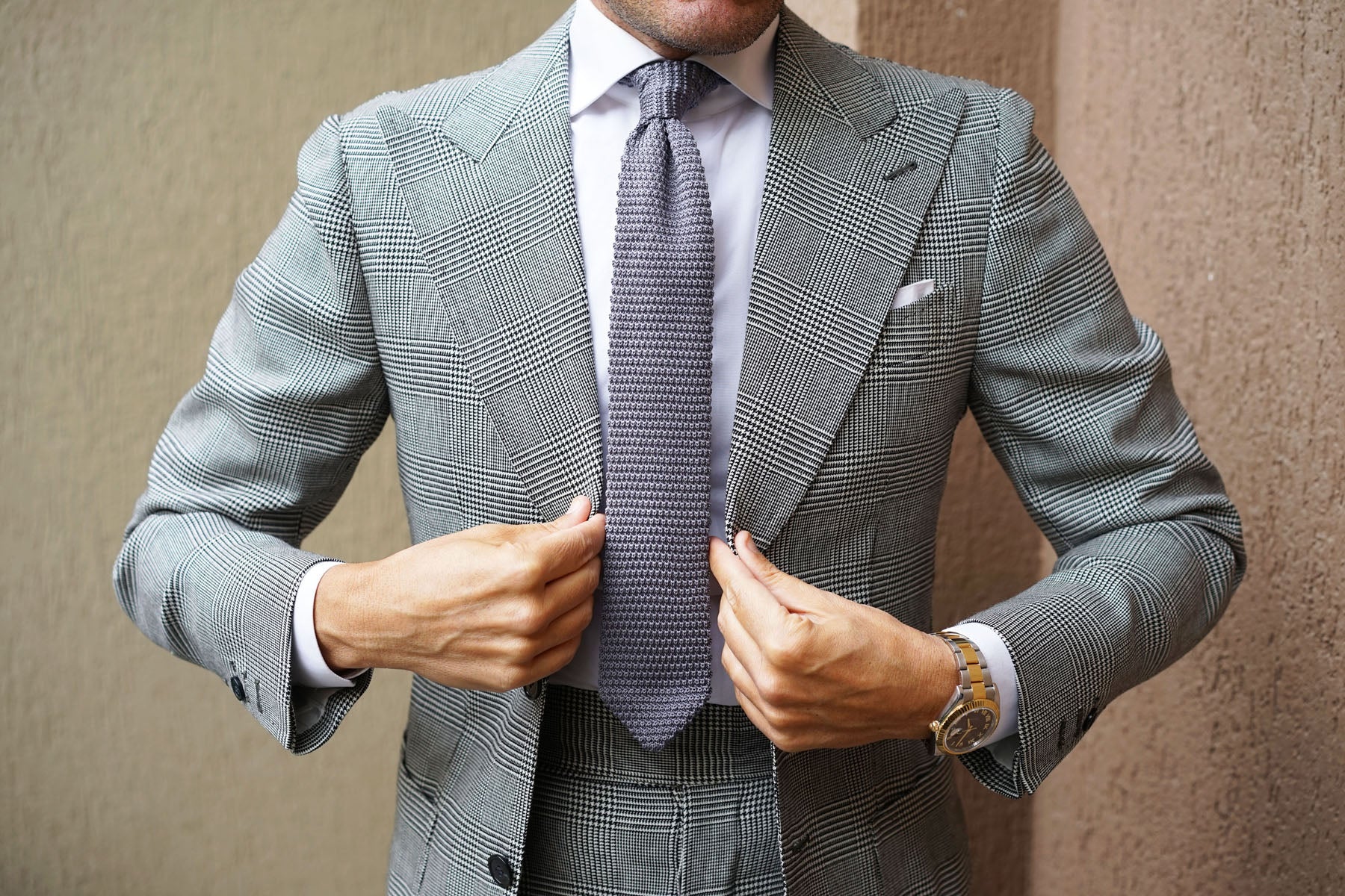 Light Grey Pointed Knitted Tie