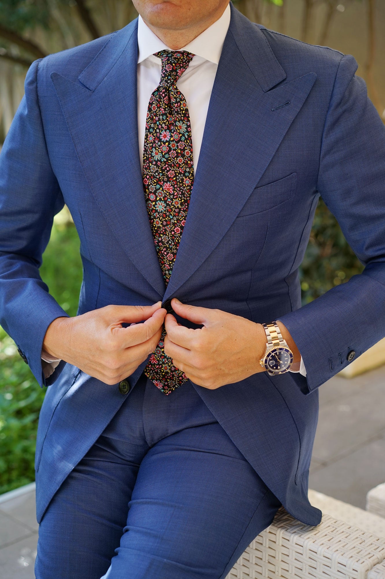 Istanbul Floral Necktie