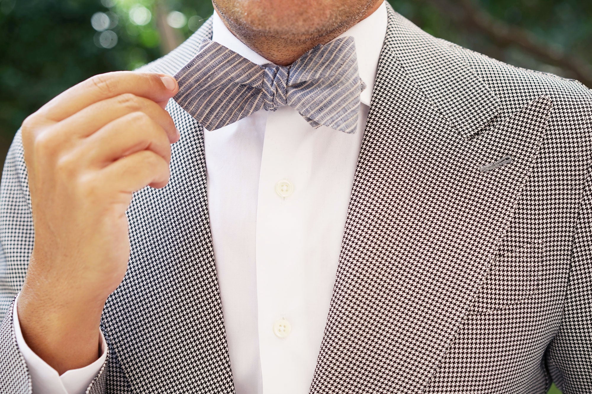 Blue Dry Cold Linen Pinstripe Diamond Self Bow Tie