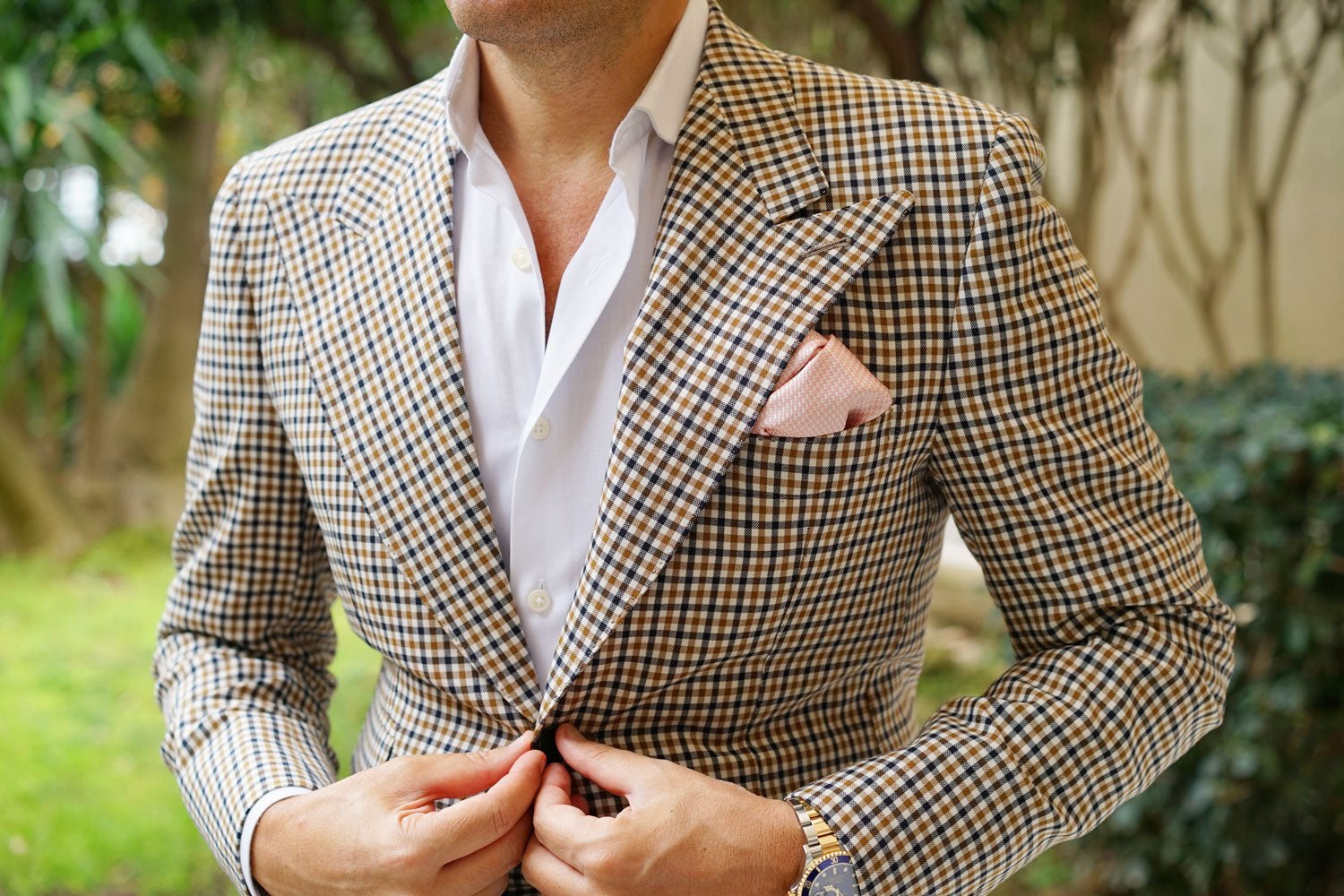 Blush Pink Houndstooth Pocket Square