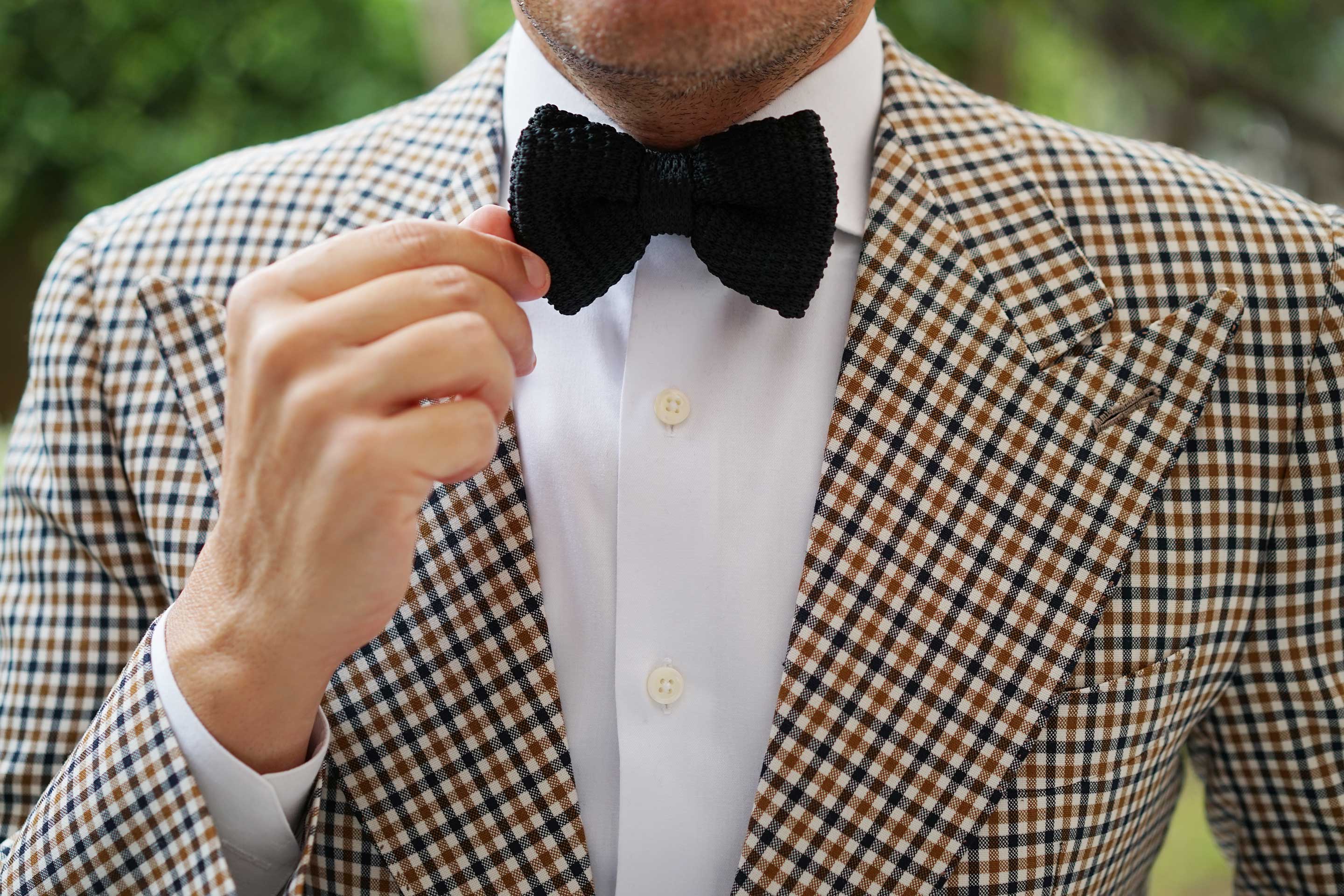 Black Knitted Bow Tie