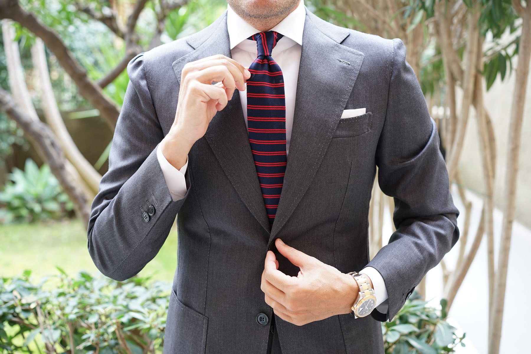 La Phoenix Striped Knitted Tie