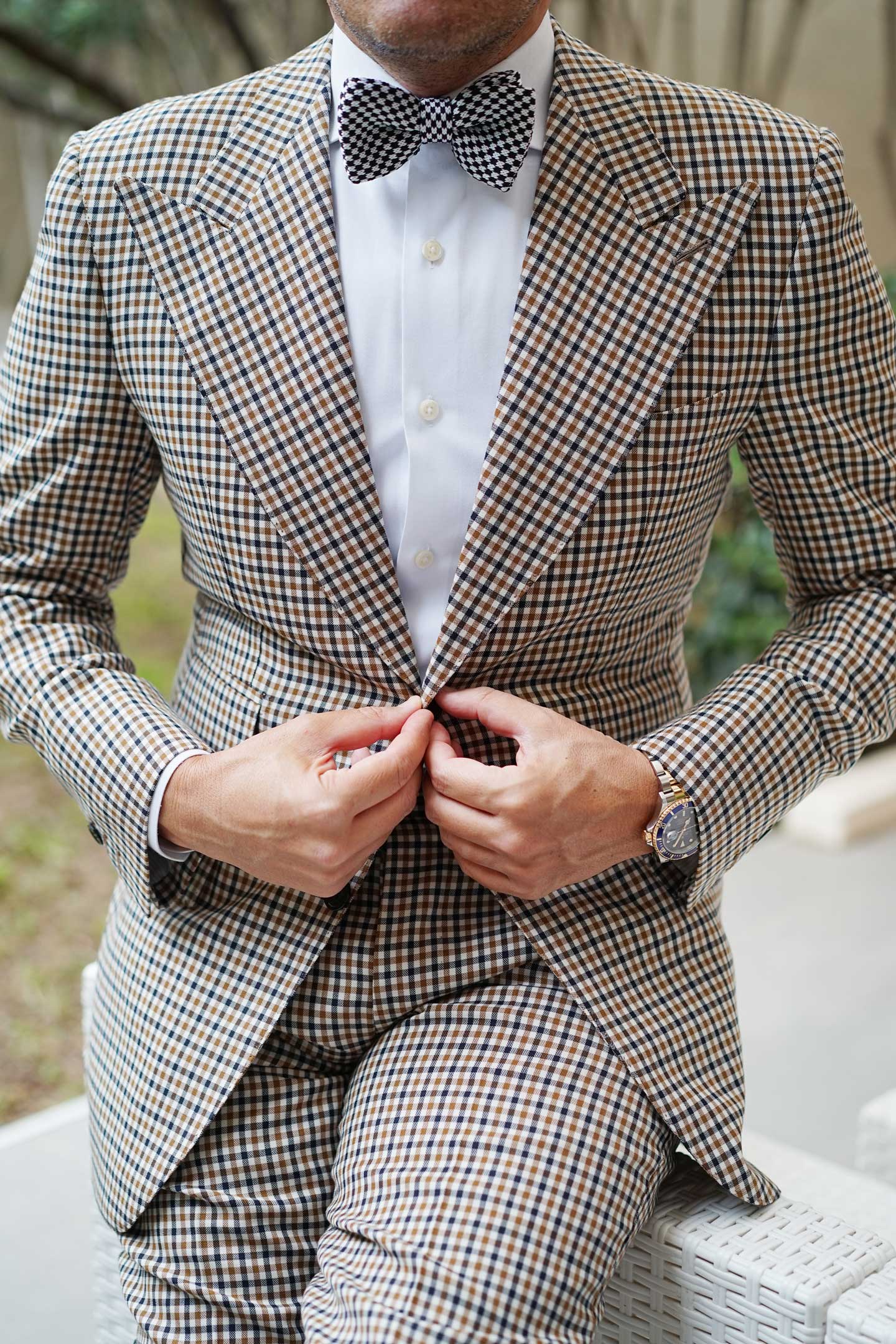 Black and White Checkered Knitted Bow Tie