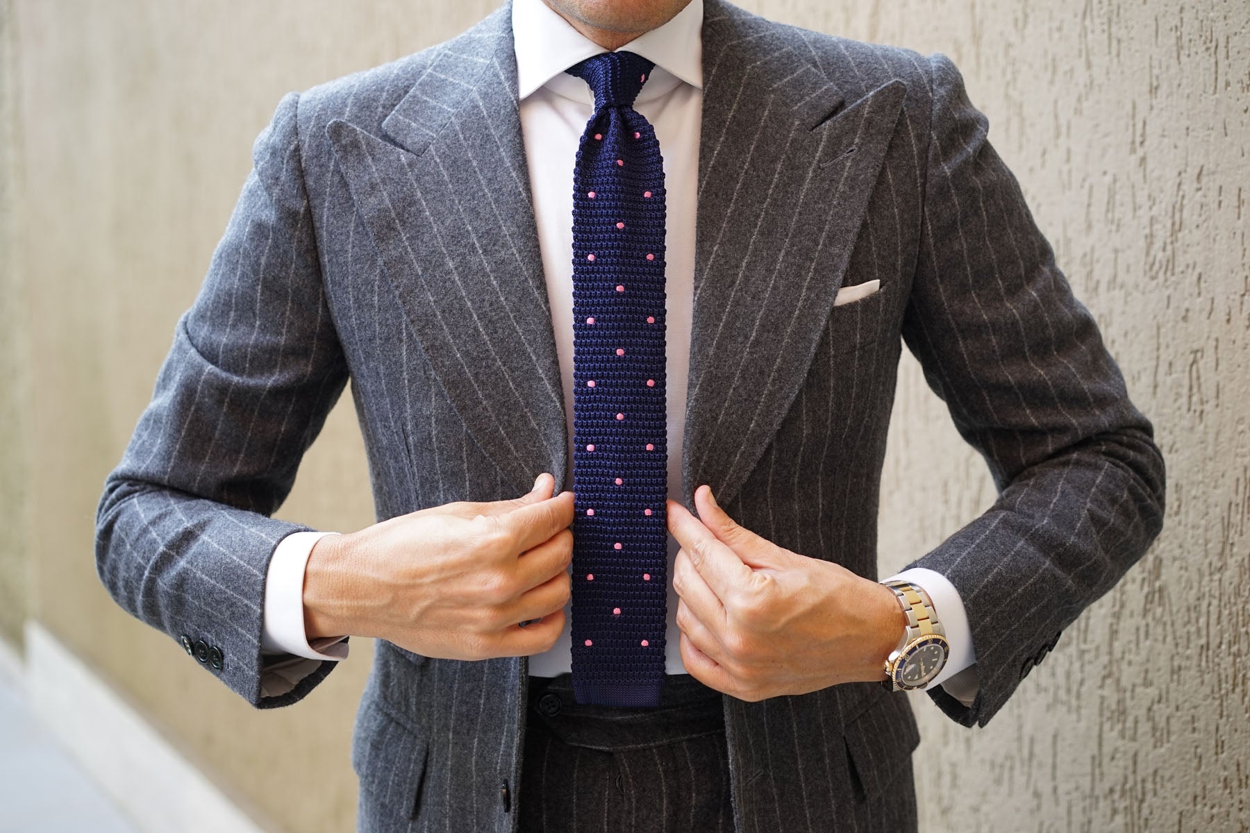 Navy Blue Knitted Tie with Pink Polka Dots