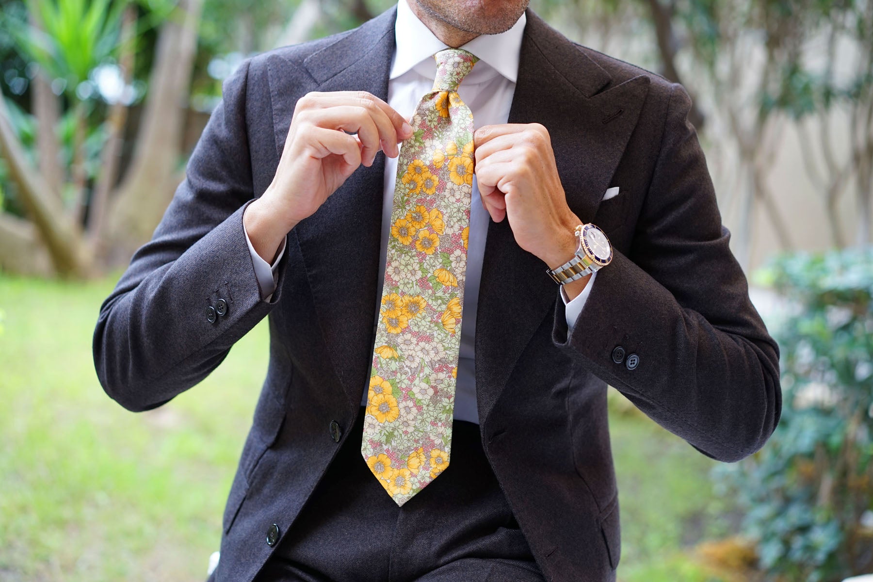 Jeju Island Floral Necktie