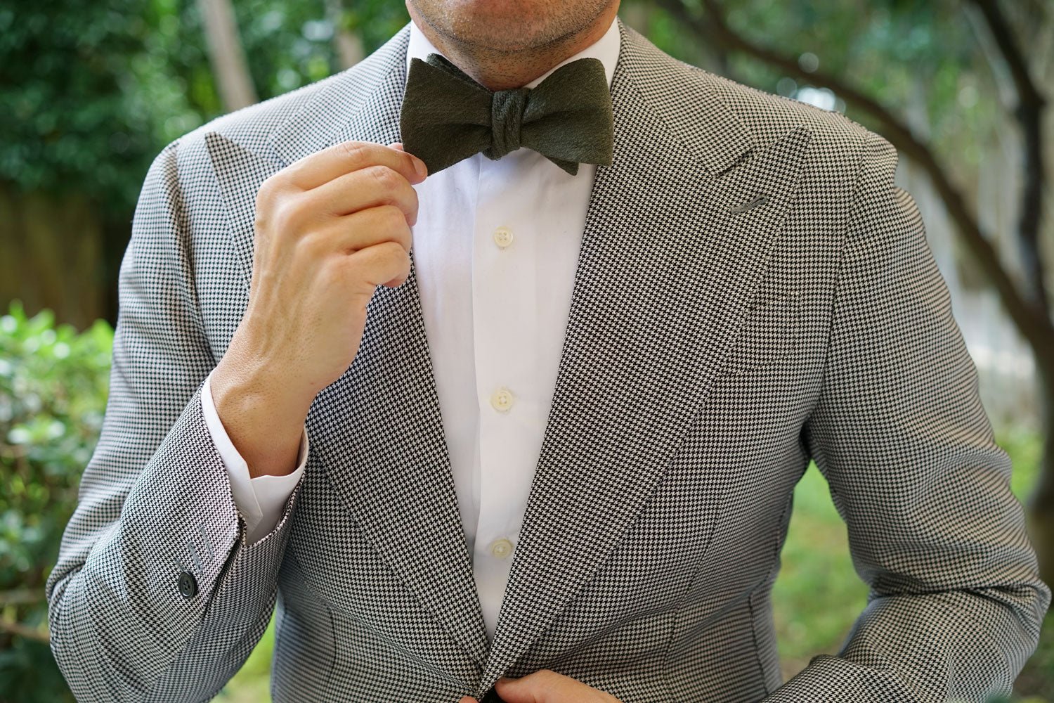 Olive Green Coarse Linen Self Bow Tie