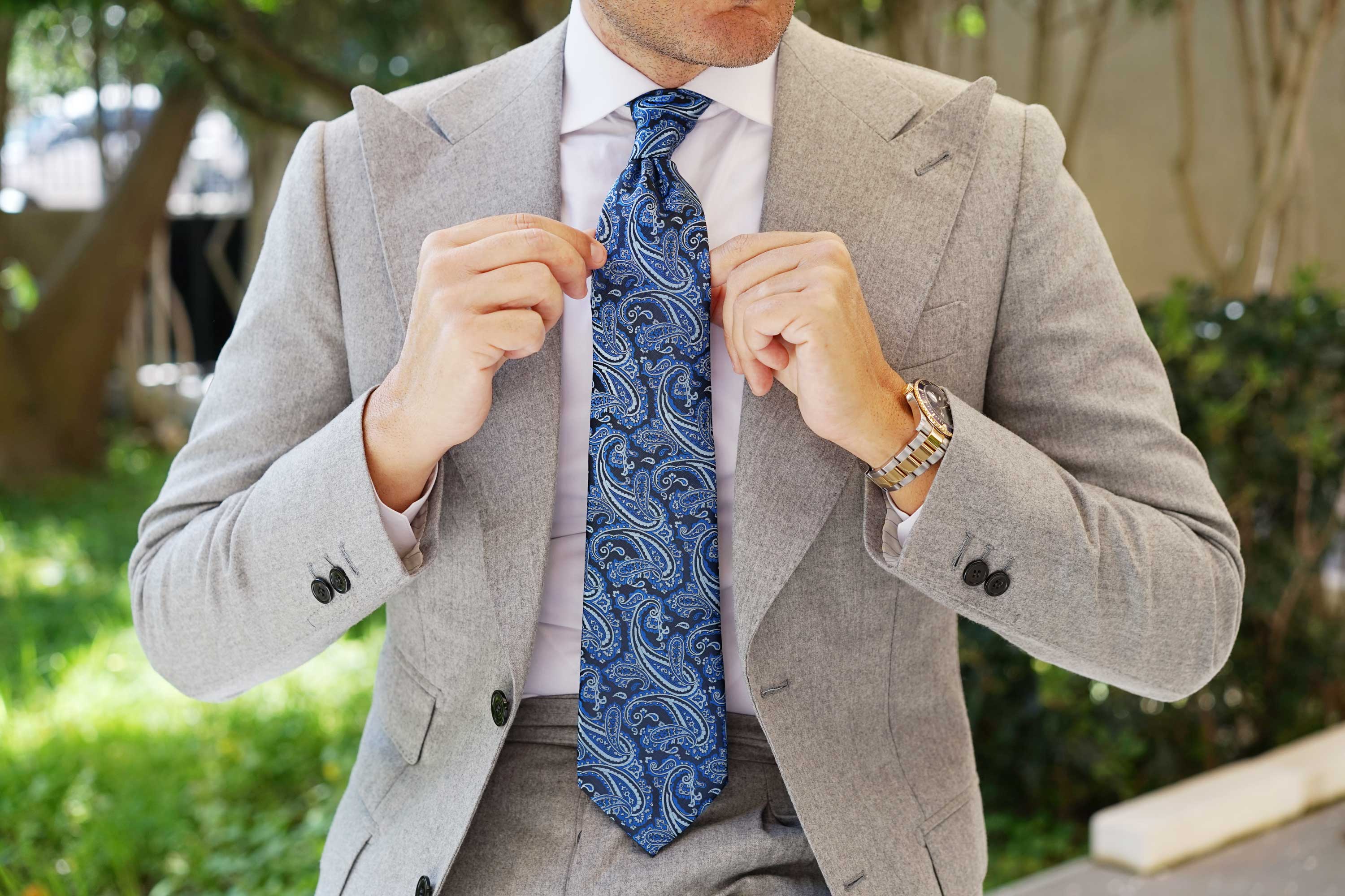 Paisley Black and Blue Tie