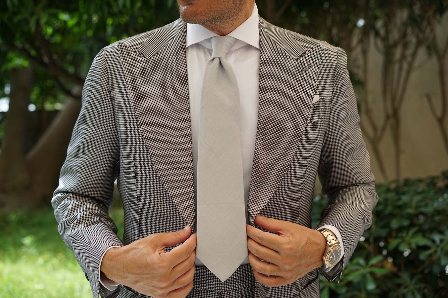 Mystic Silver Linen Necktie