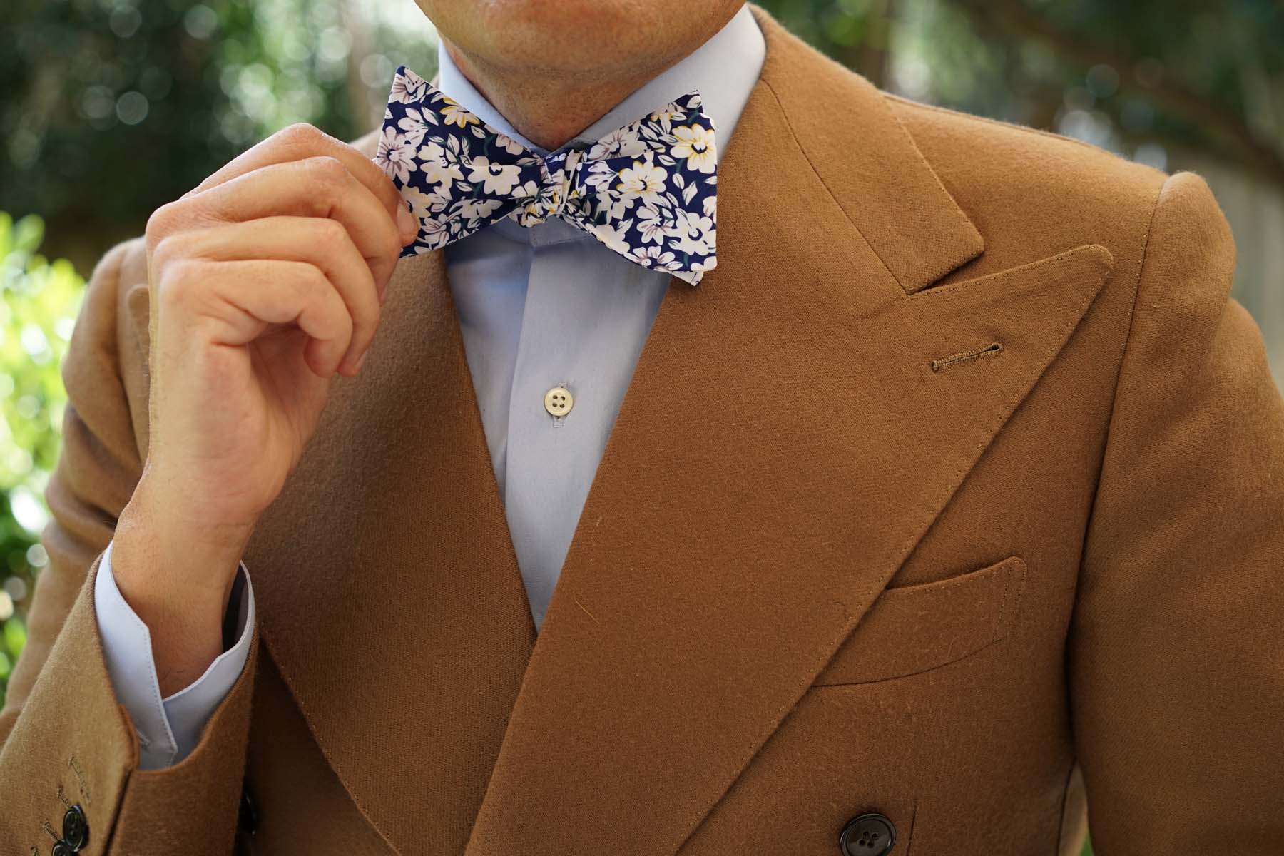 Puerto Rico White Flower Self Bow Tie