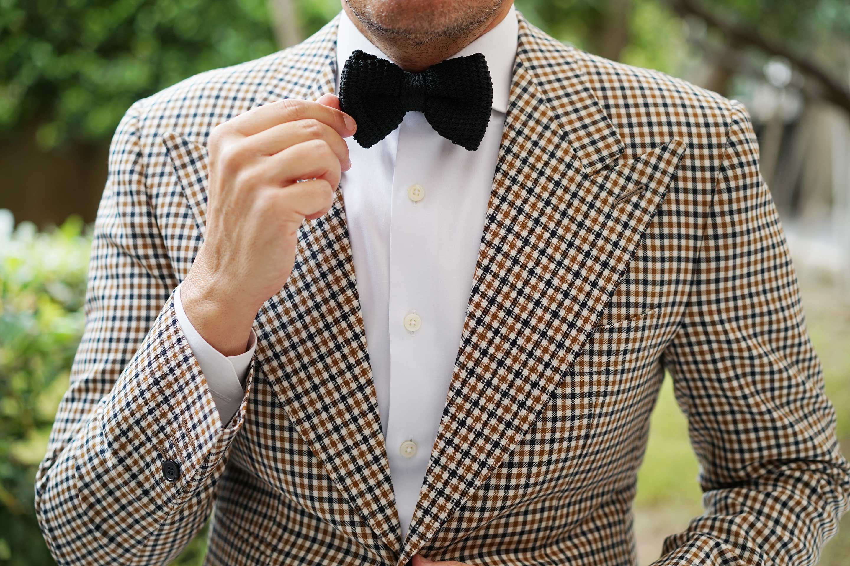 Black Knitted Bow Tie