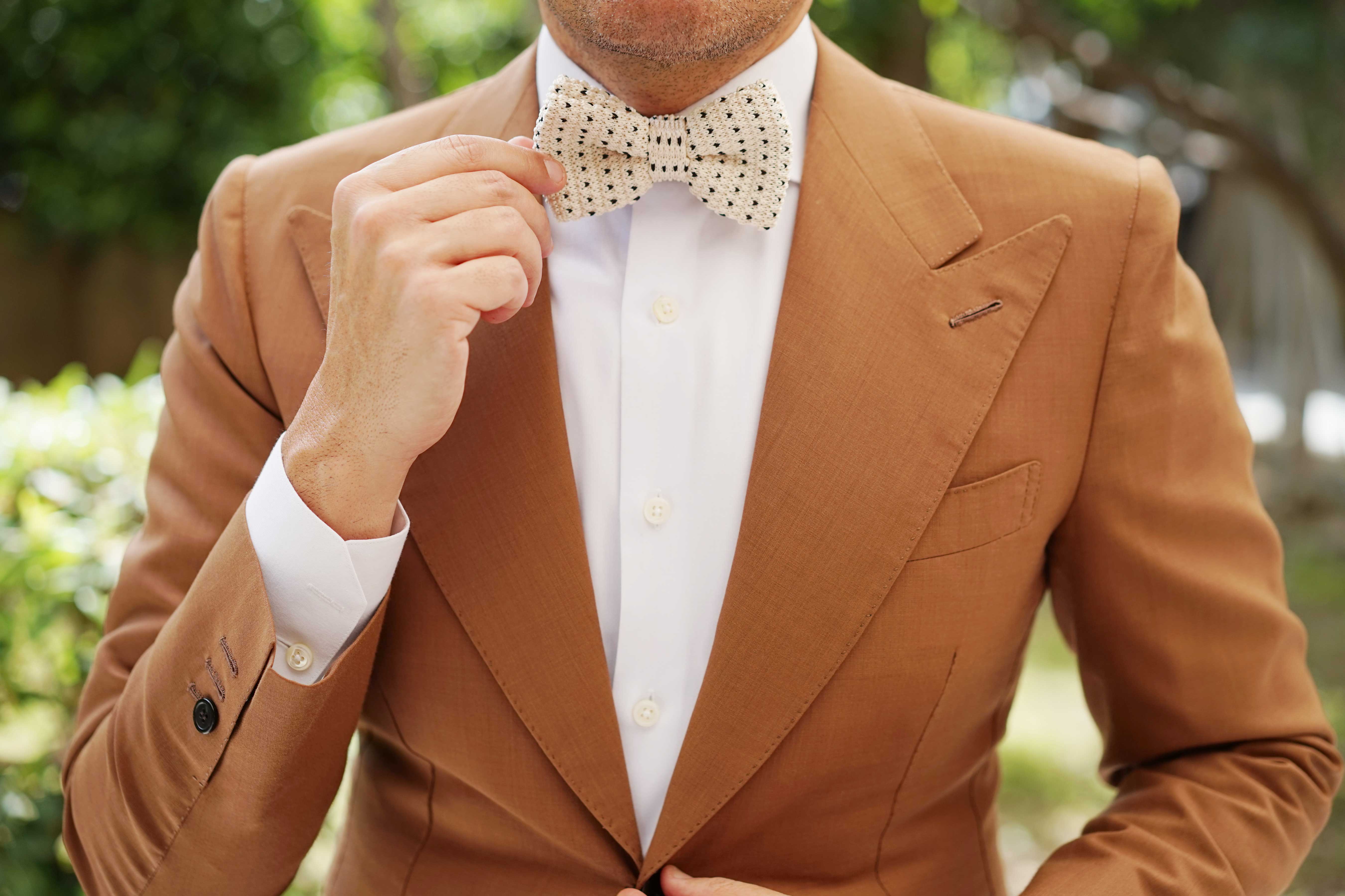 White Jon Snow Knitted Bow Tie