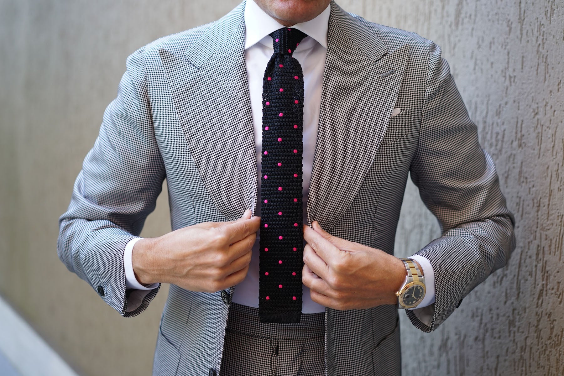 DeVito Black with Pink Polkadots Knitted Tie