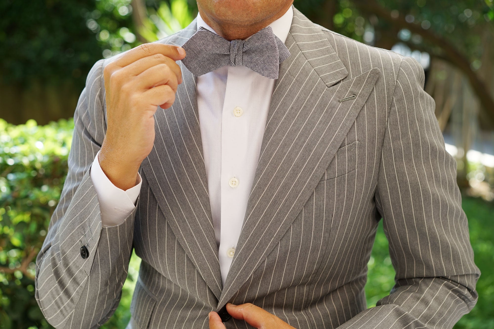 Navy Blue Tweed Linen Stitching Self Tie Diamond Bow Tie