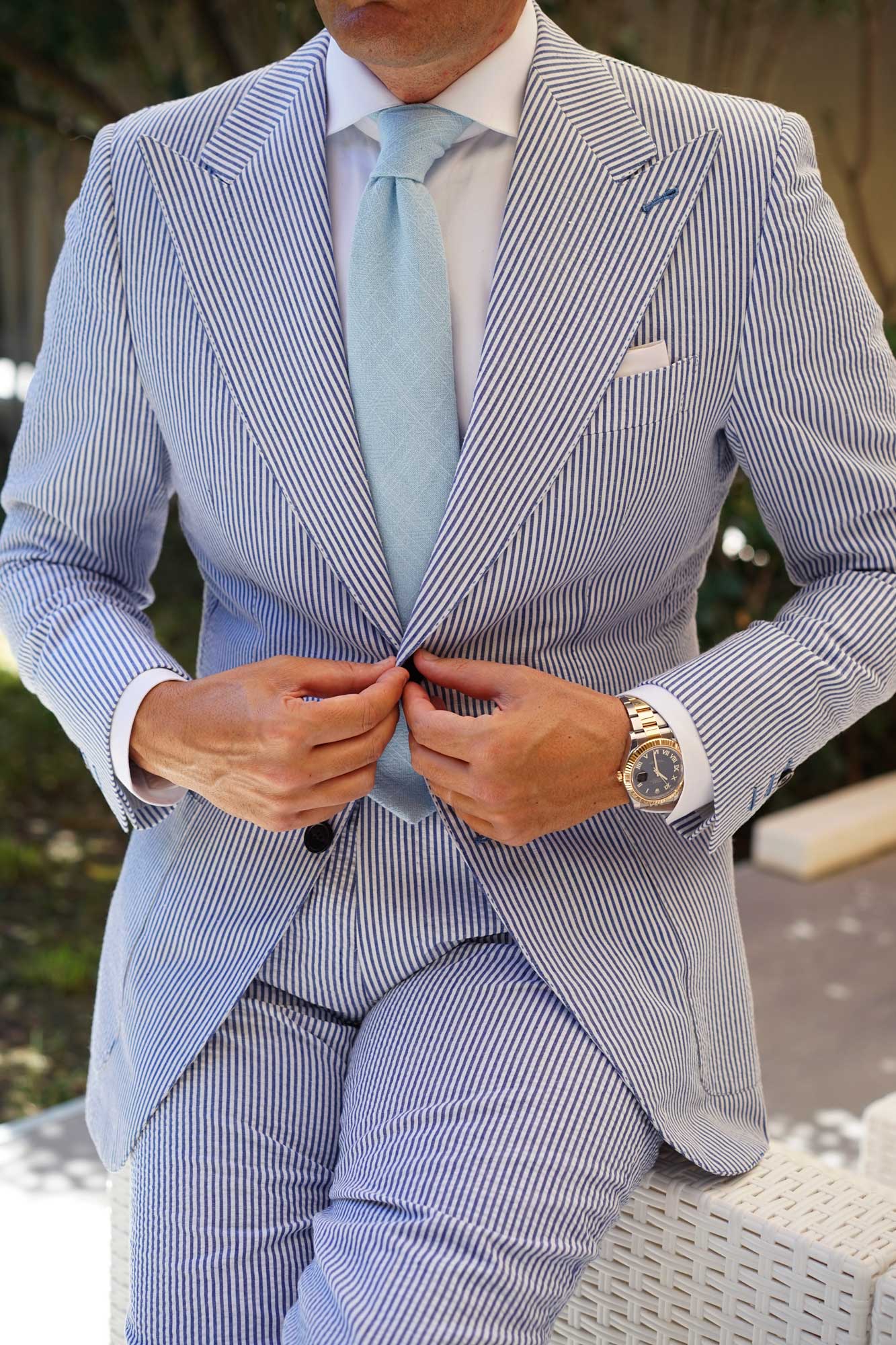 Argentinian Ice Blue Linen Necktie