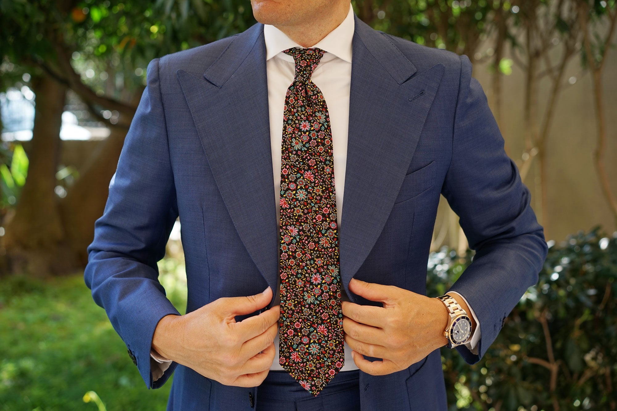 Istanbul Floral Necktie