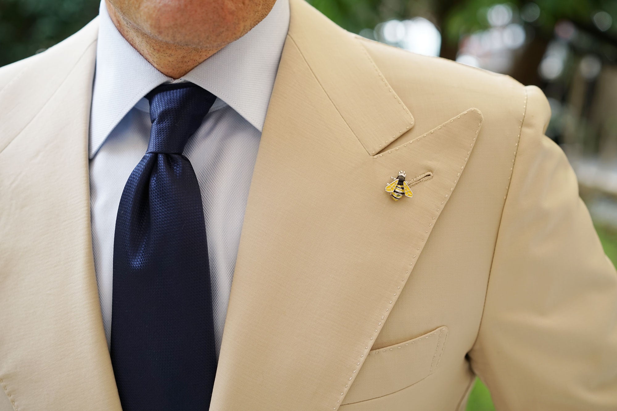 Yellow Bumble Bee Lapel Pin