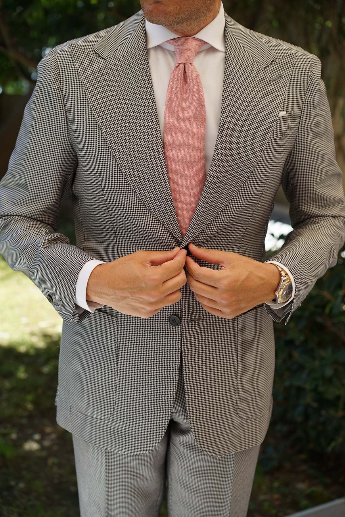 Blush Red Slub Linen Necktie