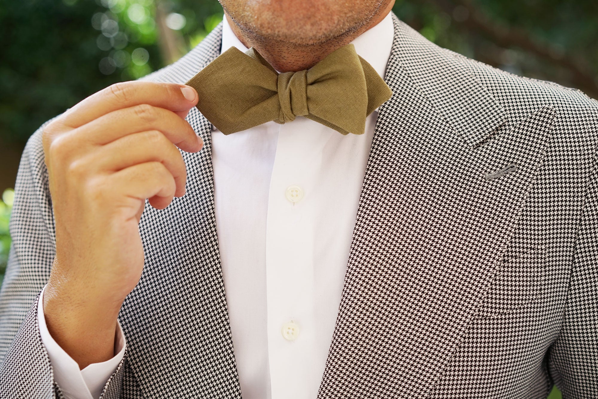 Dry Green Khaki Linen Diamond Self Bow Tie