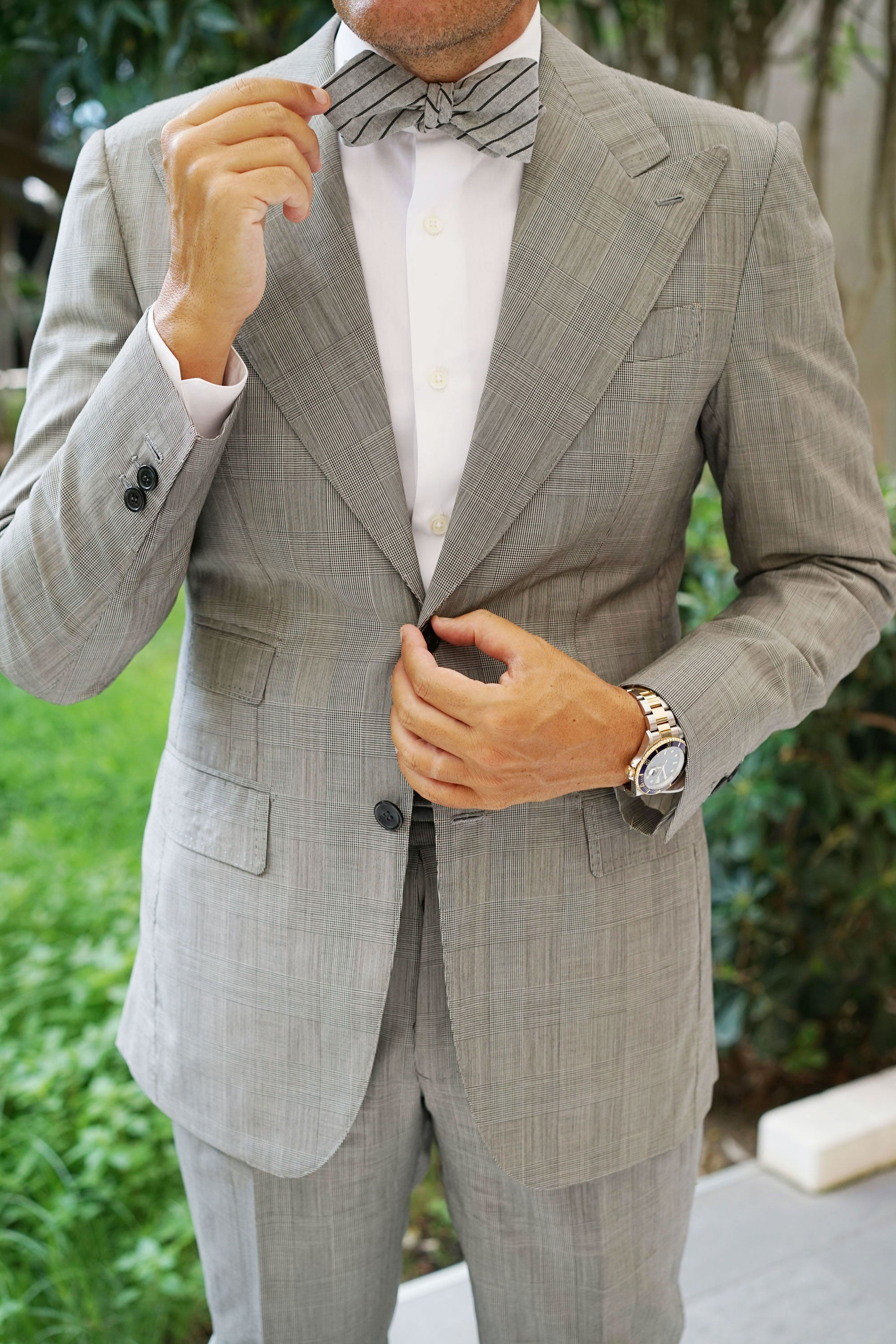 Ash Gray Pinstripe Diamond Self Bow Tie