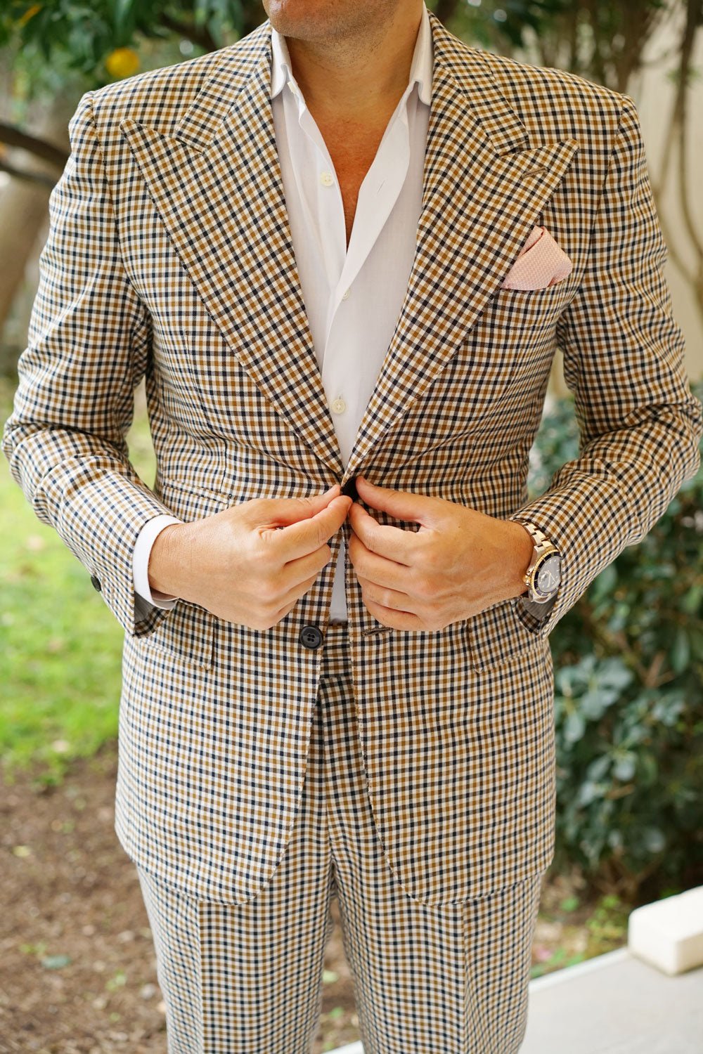 Blush Pink Houndstooth Pocket Square