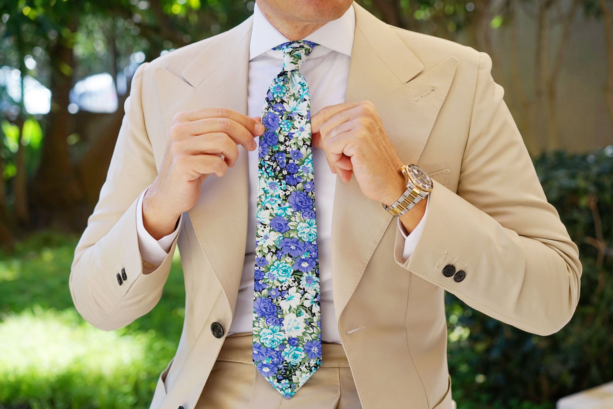 Pianosa Purple Floral Tie