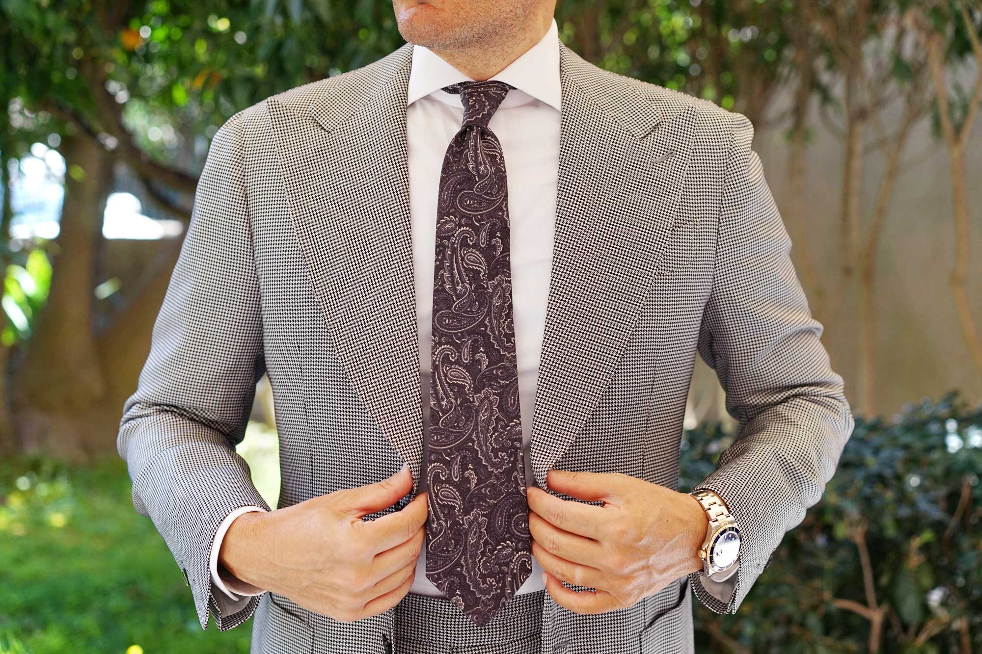 Culaccino Kettle Black Paisley Tie