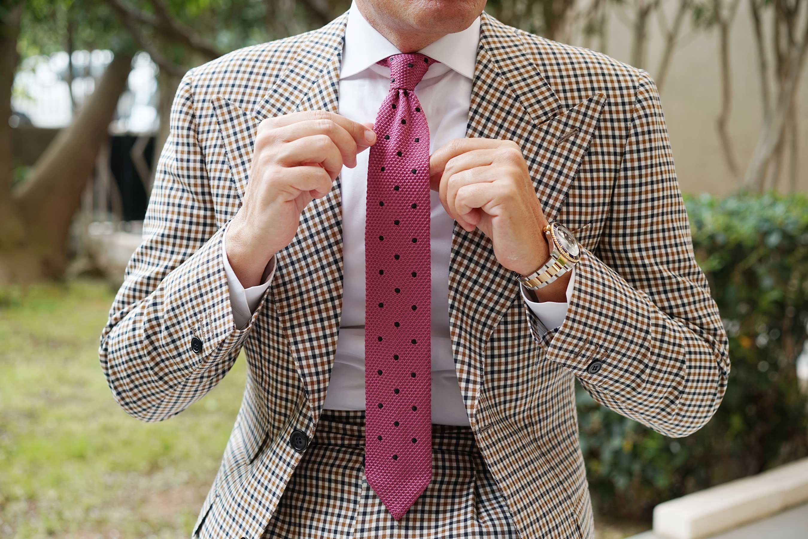 Brizo Pink Polka Dot Knitted Tie