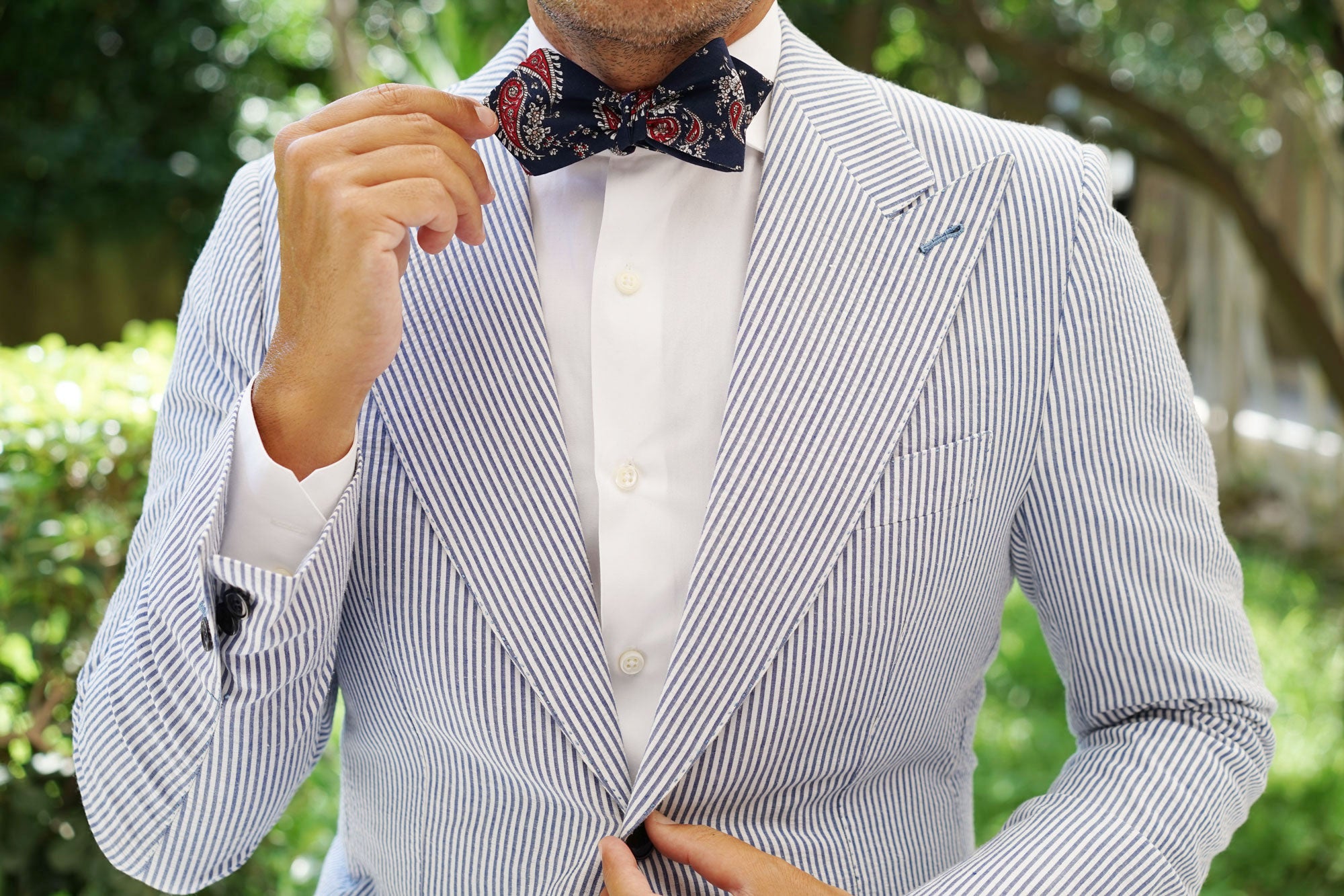 Trasimeno Blue with Red Paisley Diamond Self Bow Tie