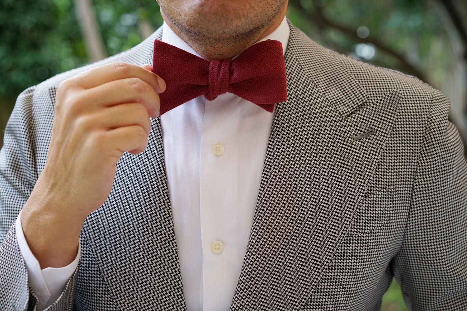 Burnt Burgundy Basket Weave Linen Self Bow Tie