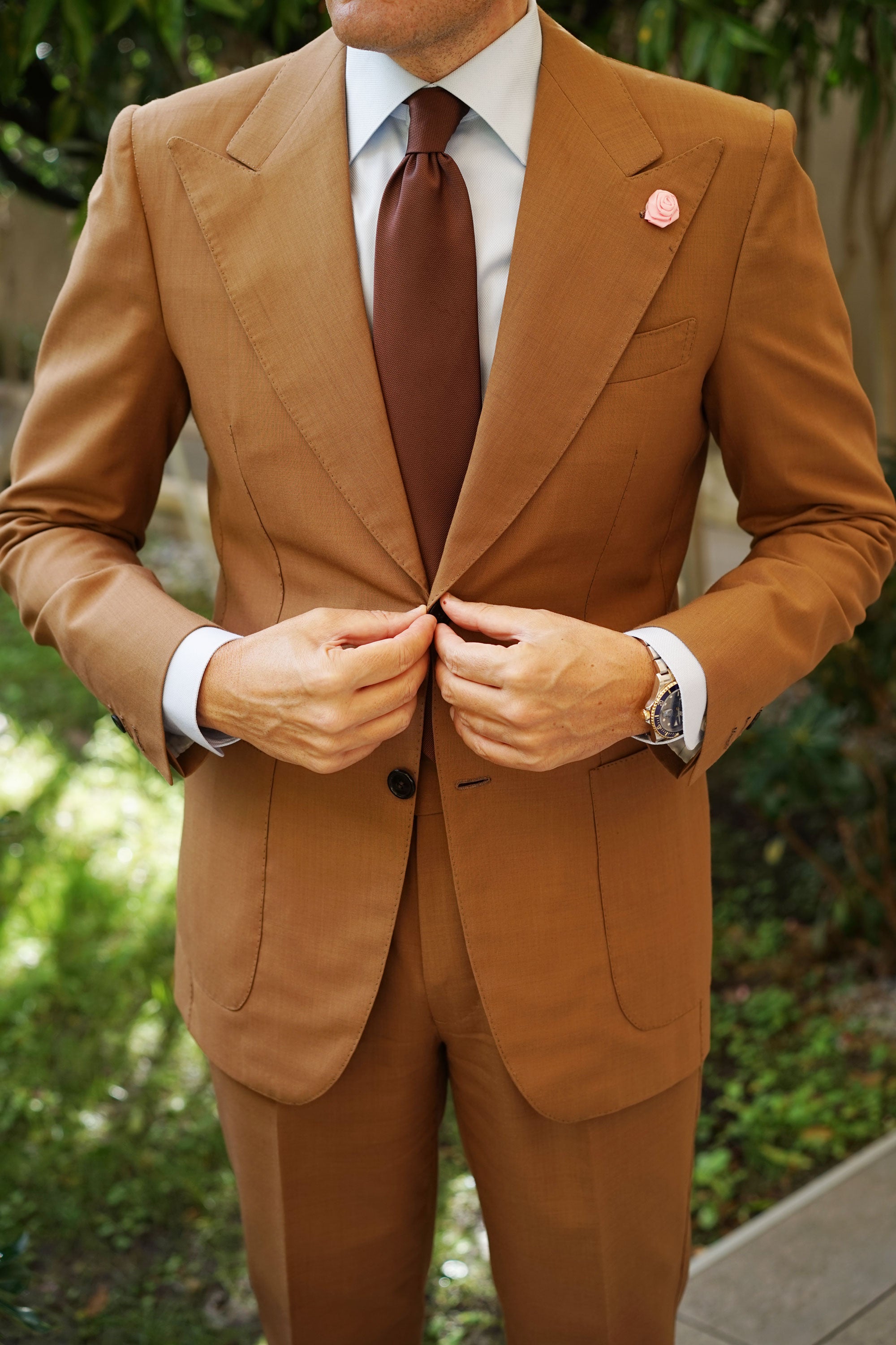 Van der Hum Pink Lapel