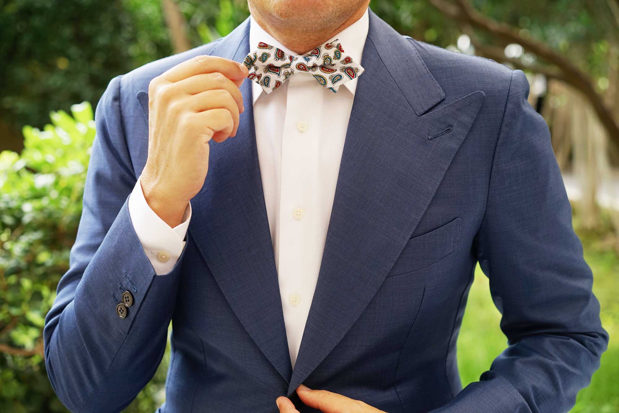 Ponte Vecchio White Paisley Diamond Bow Tie