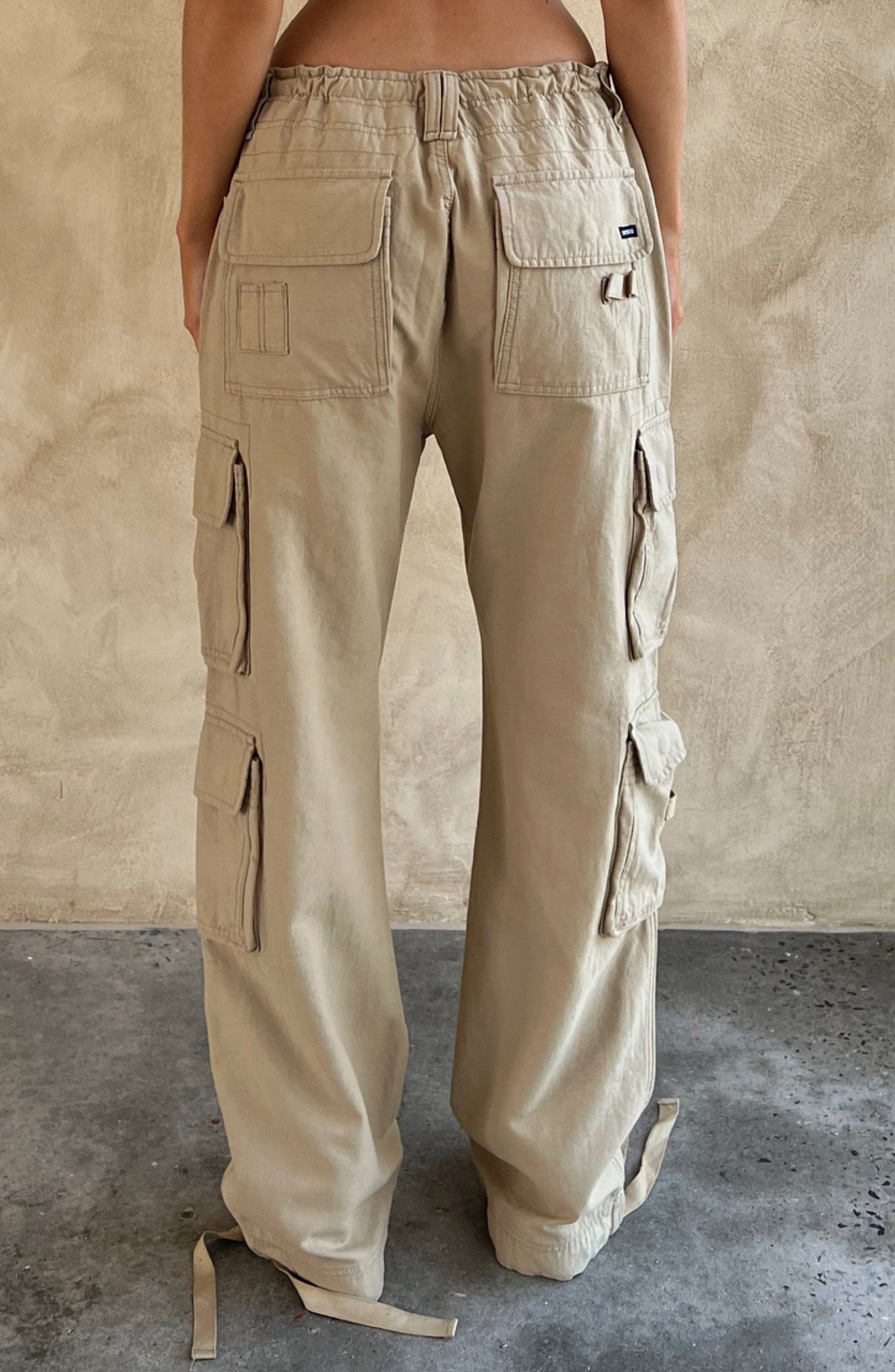 Tinashe Cargo Pants - Sand