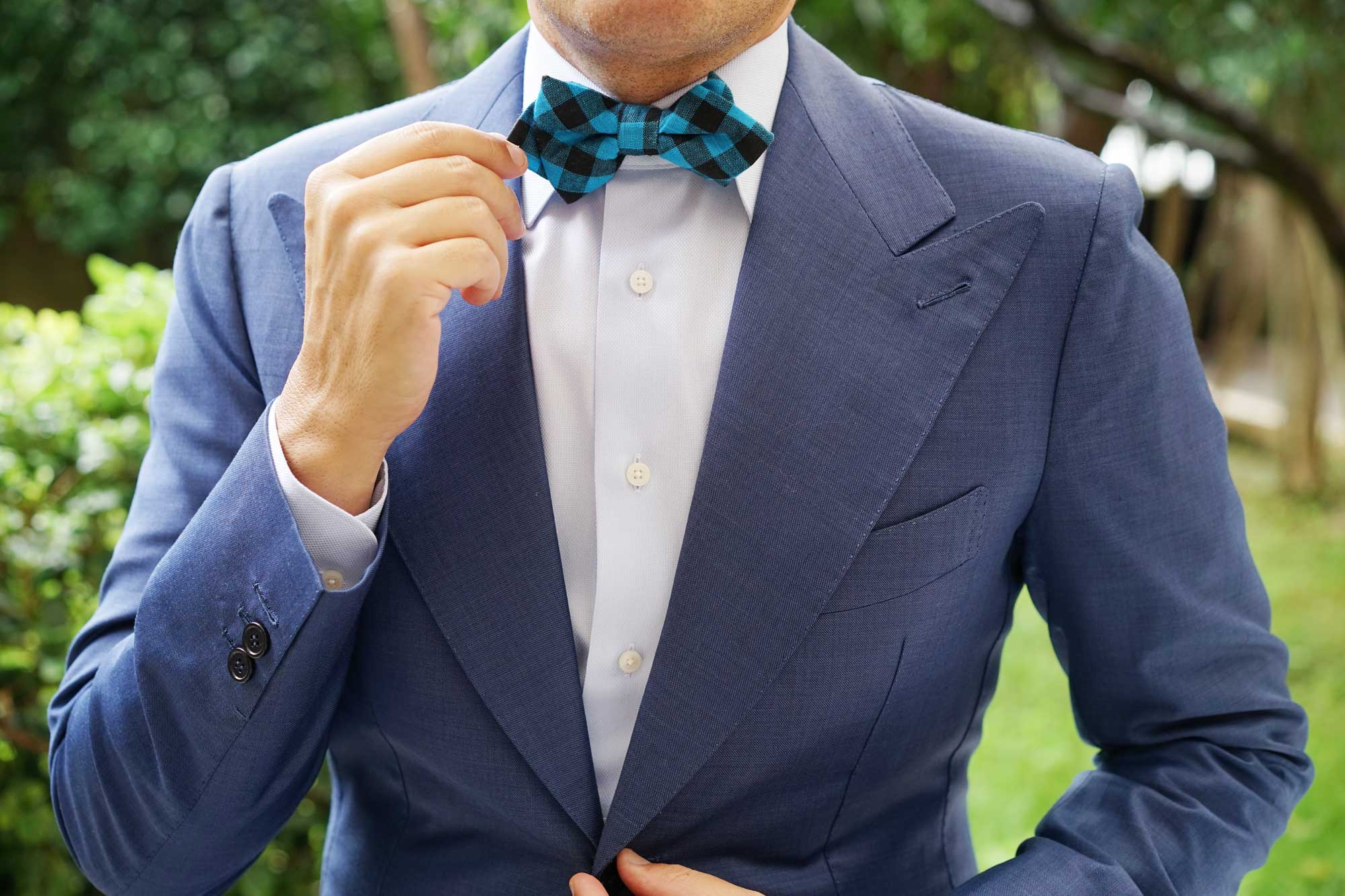 Grim Blue Gingham Diamond Bow Tie