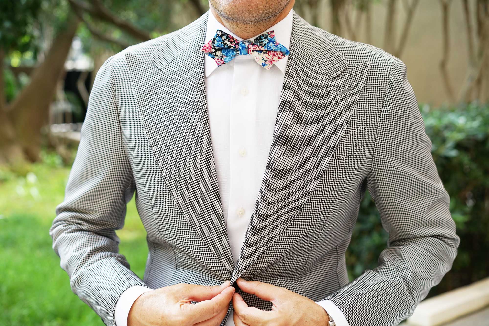 Blue Water Lilies Floral Diamond Bow Tie