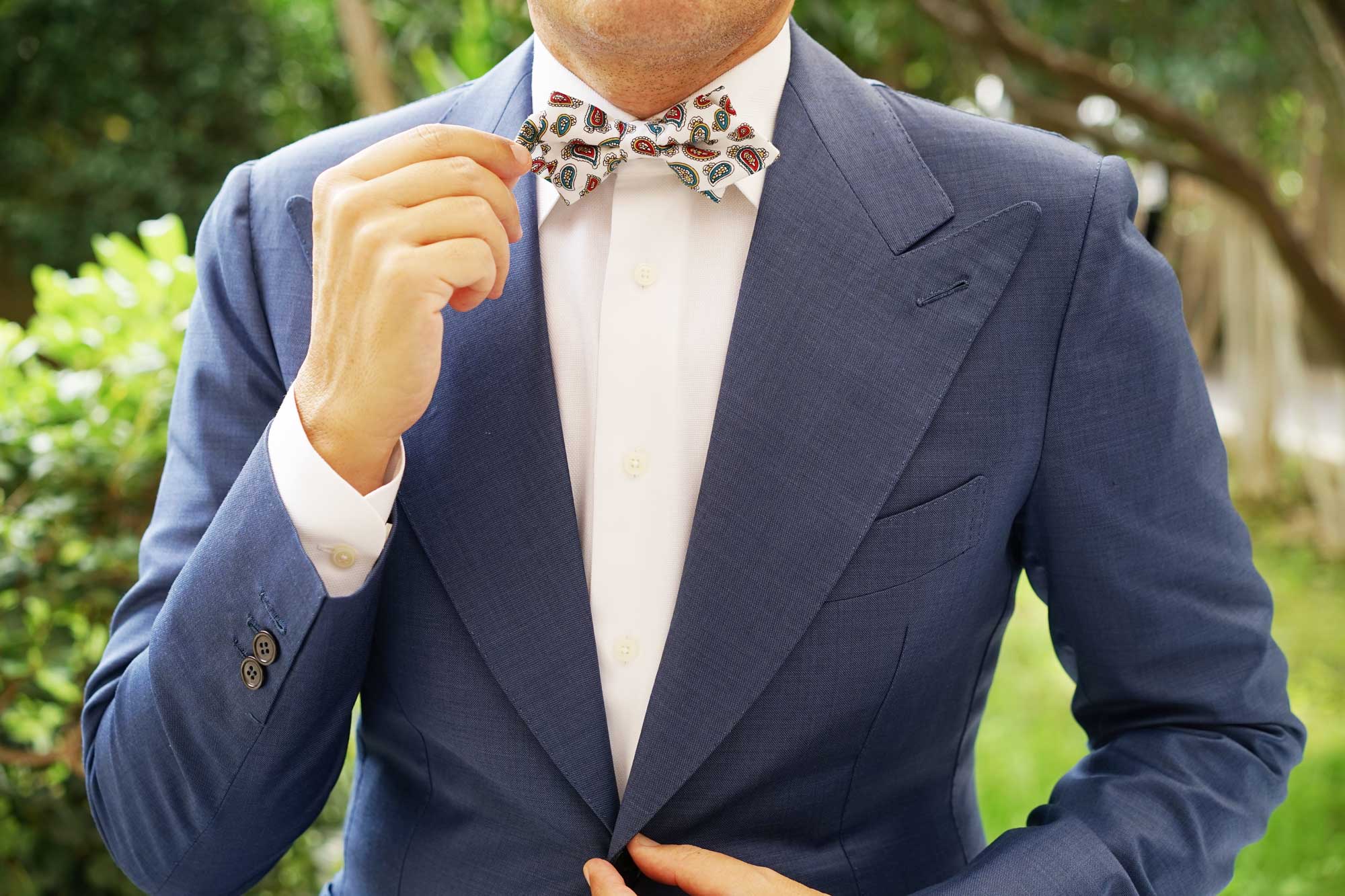 Ponte Vecchio White Paisley Diamond Bow Tie