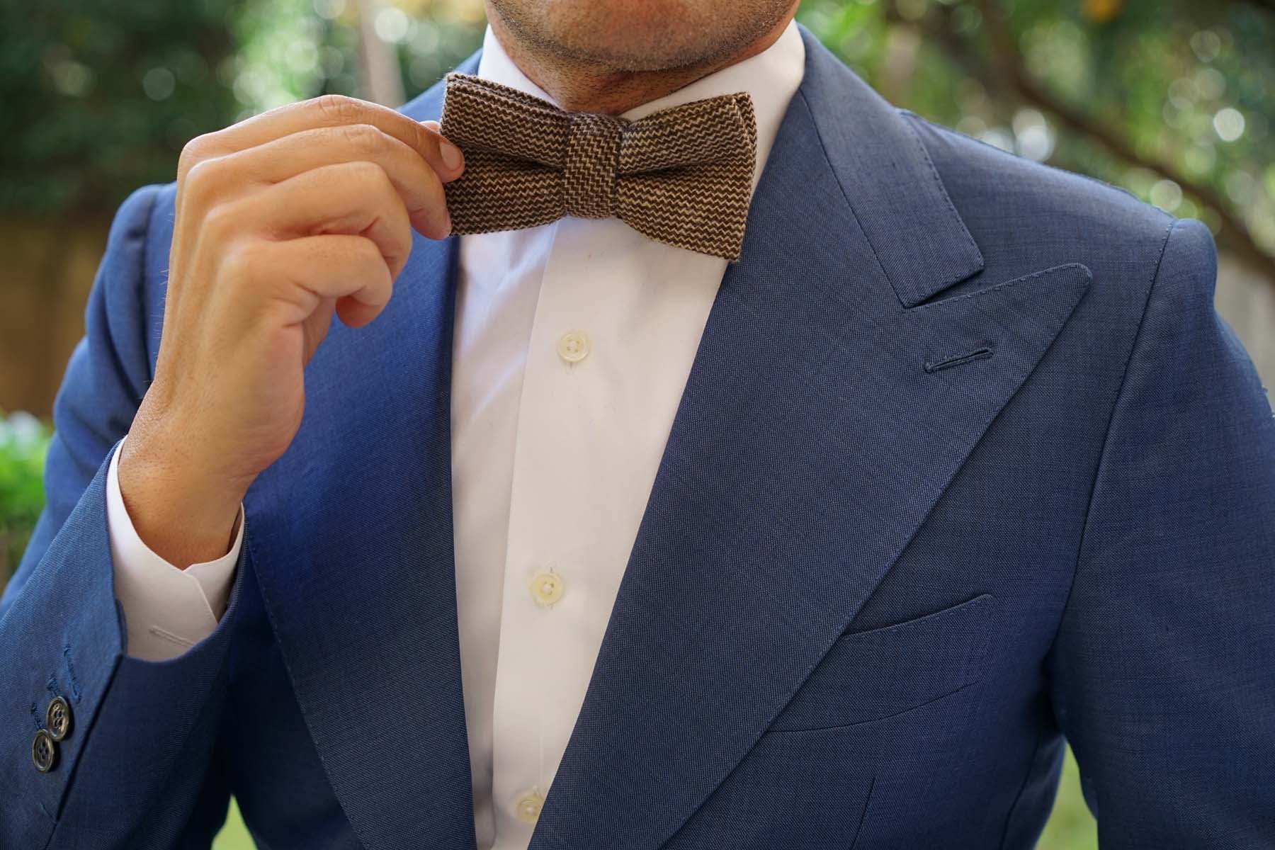 Espresso Brown Zigzag Wool Bow Tie