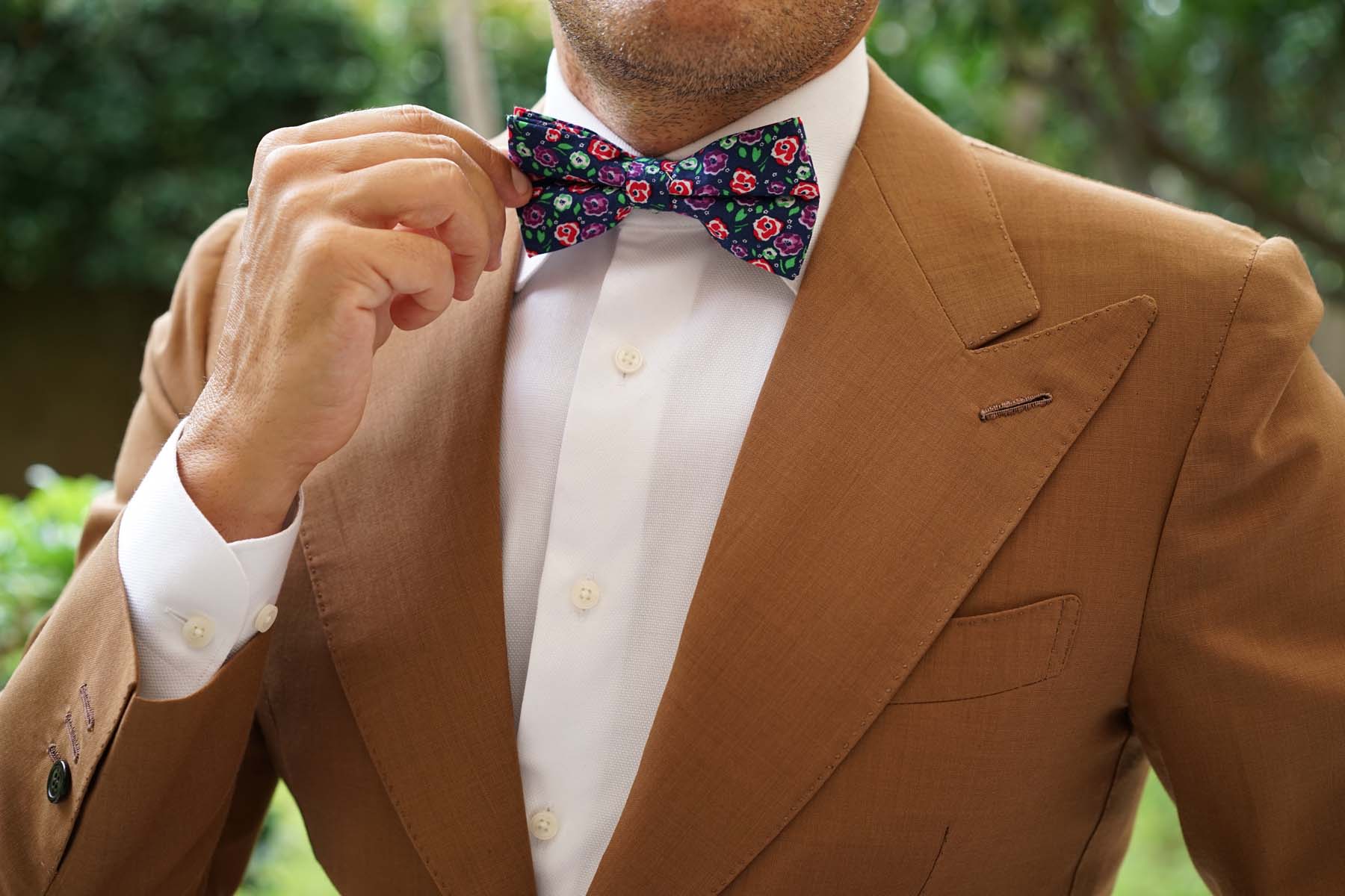 La Favia Rose Bow Tie