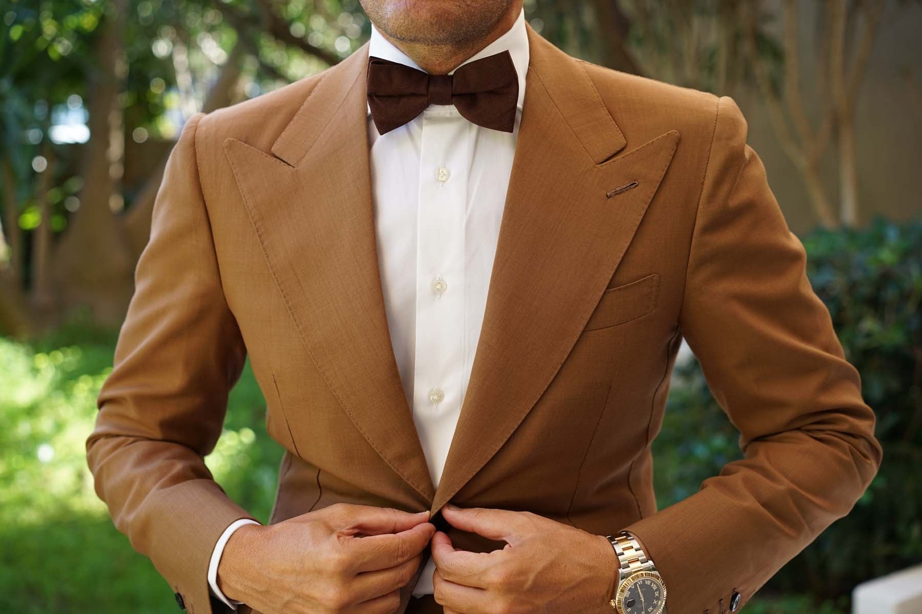 Walnut Brown Slub Linen Bow Tie