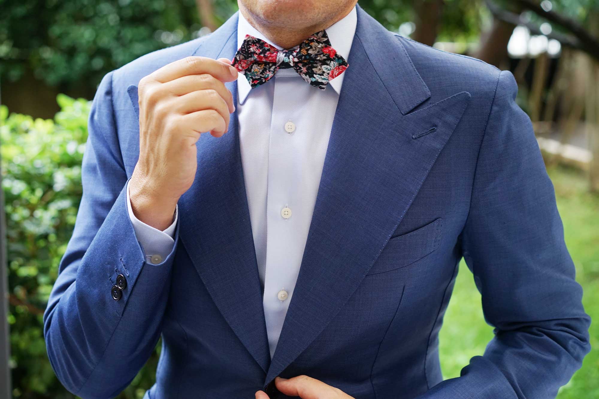 Sardinia Bloom Floral Diamond Bow Tie