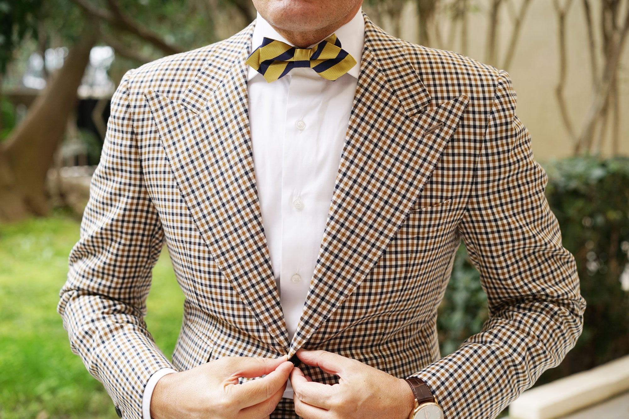 Navy Stripe Yellow Twill Diamond Bow Tie