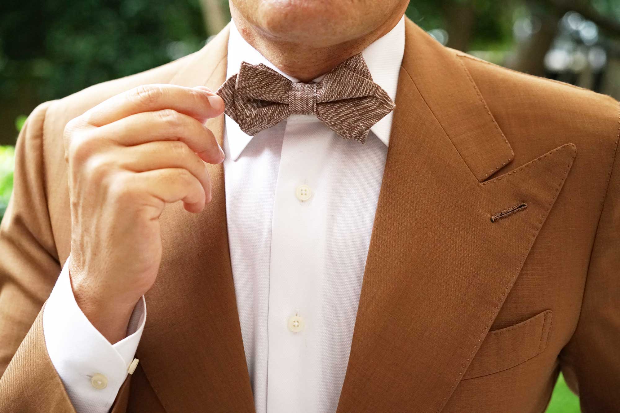 Brown Linen Chambray Diamond Bow Tie