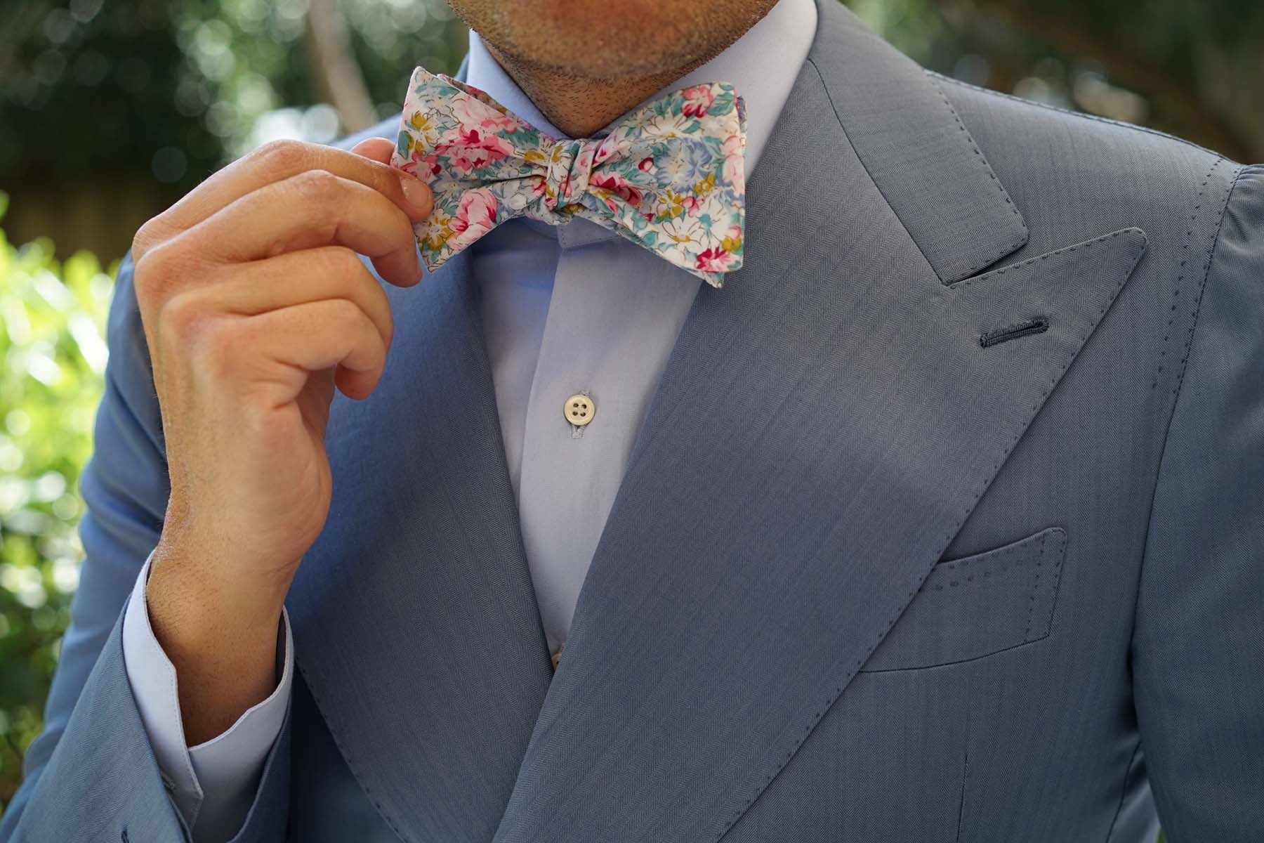 Shinjuku Floral Self Bow Tie