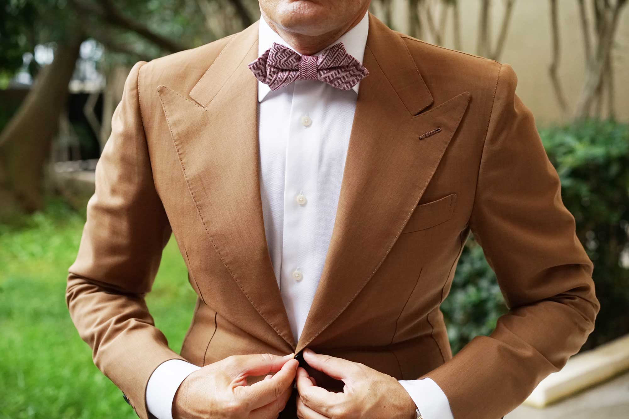 Maroon Herringbone Linen Diamond Bow Tie