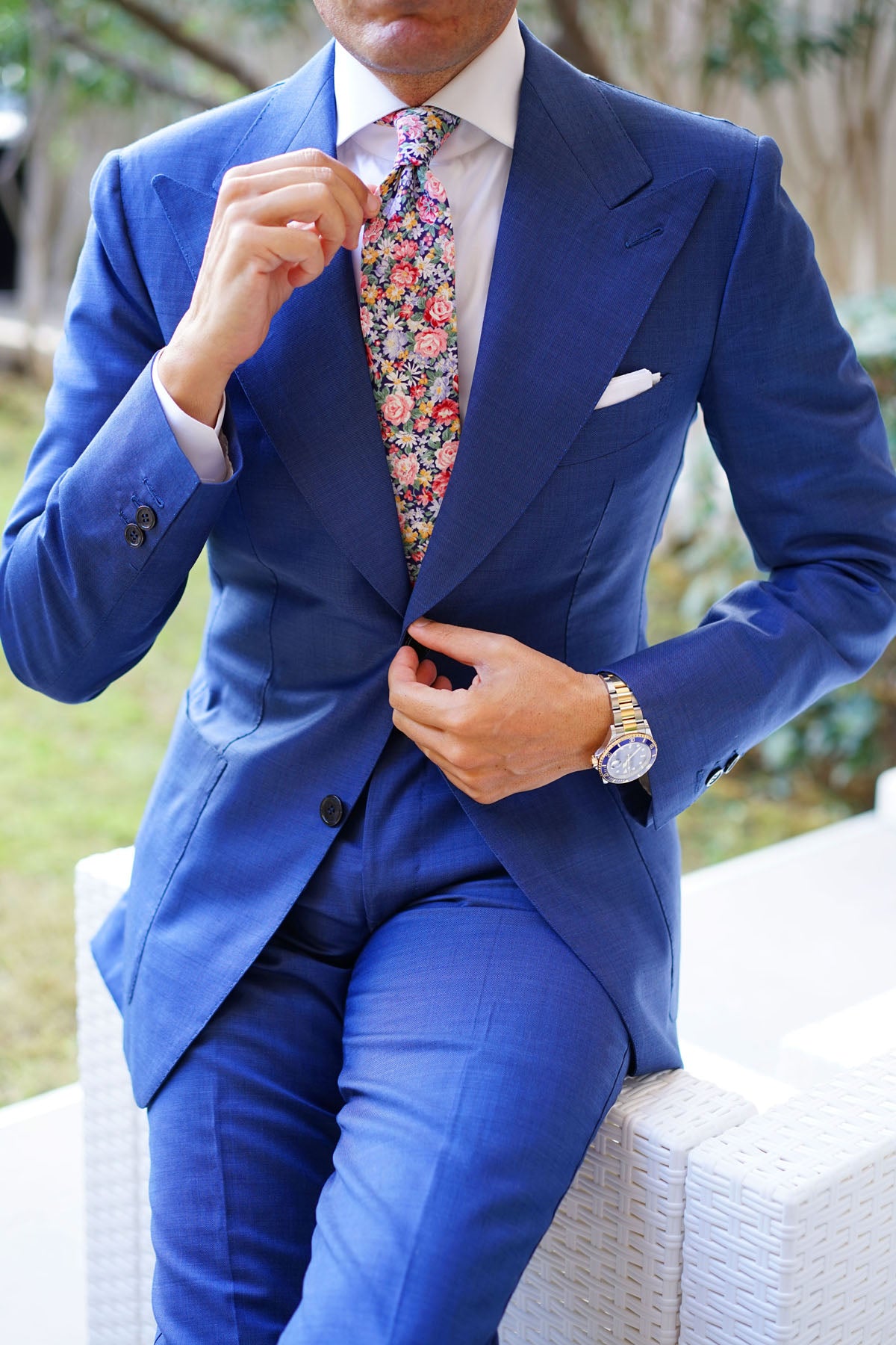 Pink Chrysanthemum Floral Tie