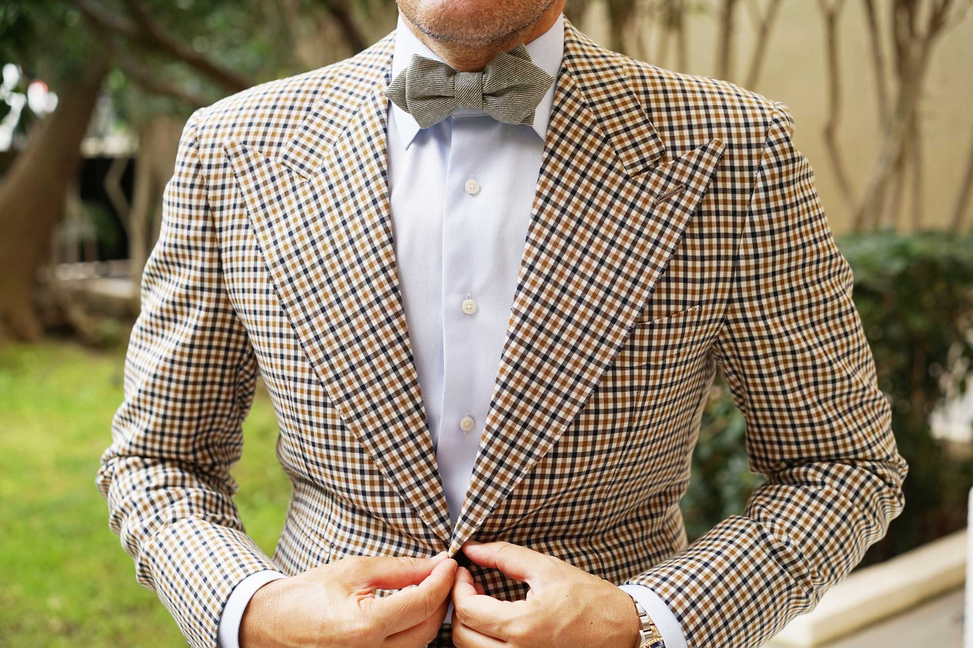 Green & White Twill Stripe Linen Diamond Bow Tie