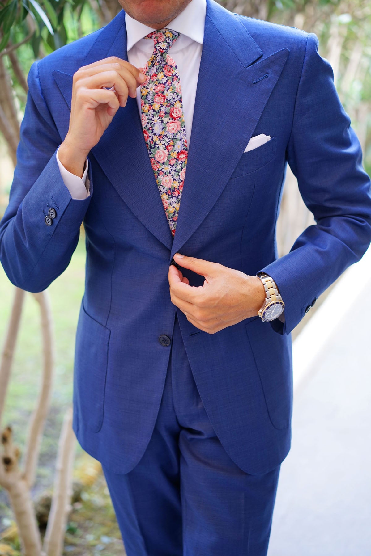 Pink Chrysanthemum Floral Tie