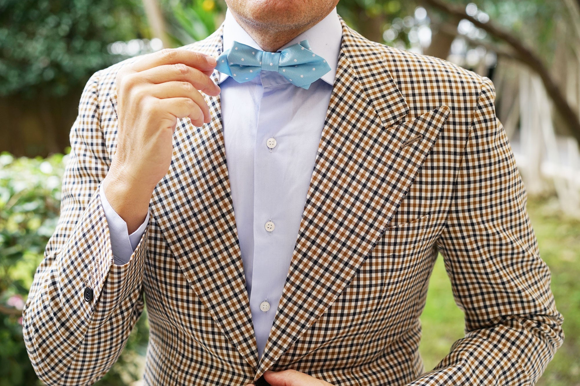 Sky Blue with White Polka Dots Diamond Bow Tie