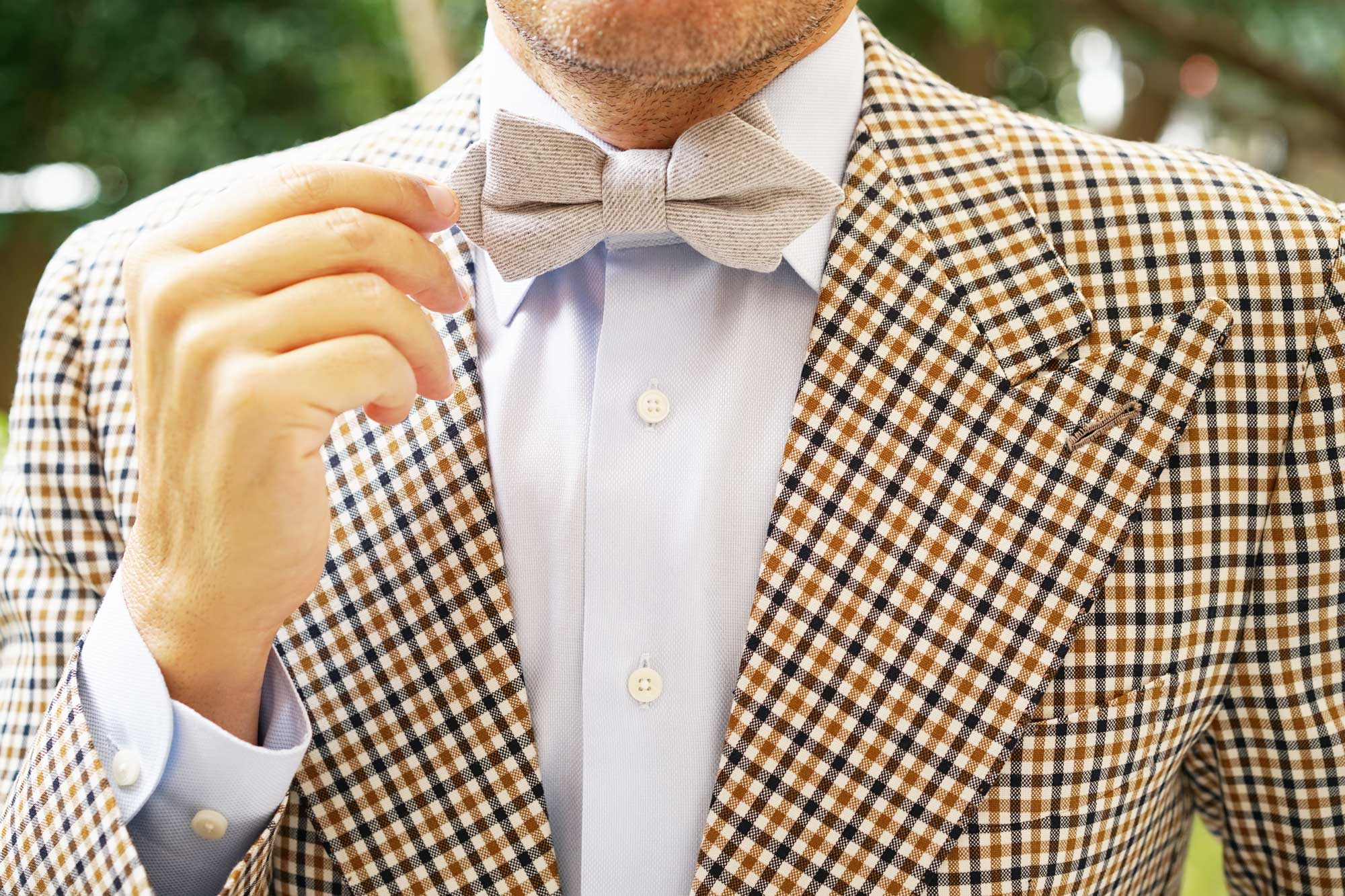 Light Grey Twill Stripe Linen Diamond Bow Tie